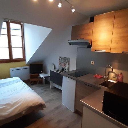 Studio 402 Au 15 Rue Battant A 贝桑松 外观 照片